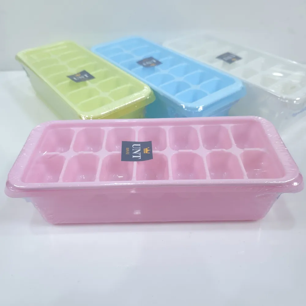6803/1 ถาดน้ำแข็งสีพลาสเทลพร้อมถาดรอง